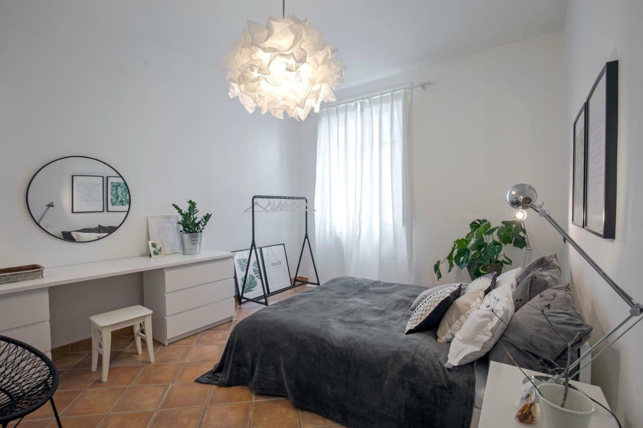 Casa Giada Apartment Salerno Luaran gambar