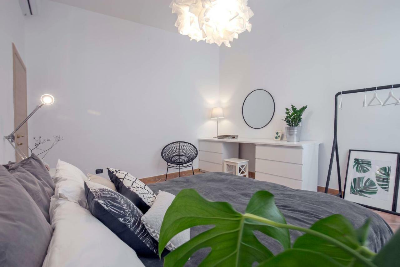 Casa Giada Apartment Salerno Luaran gambar